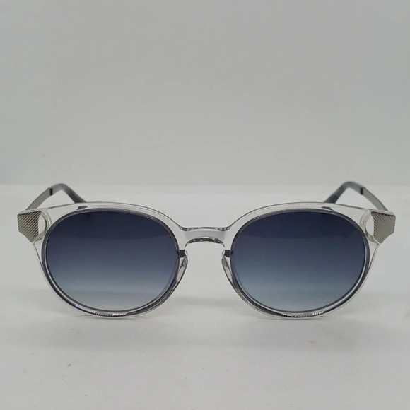 NWOT COCO AND BREEZY SUNGLASSES INSPIRE CLEAR GREY - Picture 1 of 4